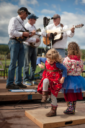 Finnriver Ciders with Apples
